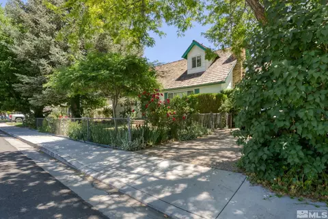 4570 Alder Dr, Reno, NV 89502