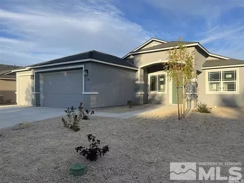 710 Divot Dr, Fernley, NV 89408