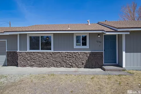 1230 E Clearview Dr, Carson City, NV 89701