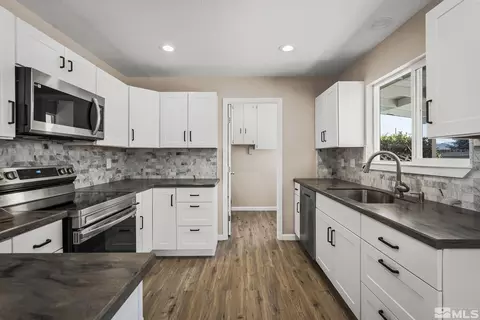 13 York Way, Sparks, NV 89431