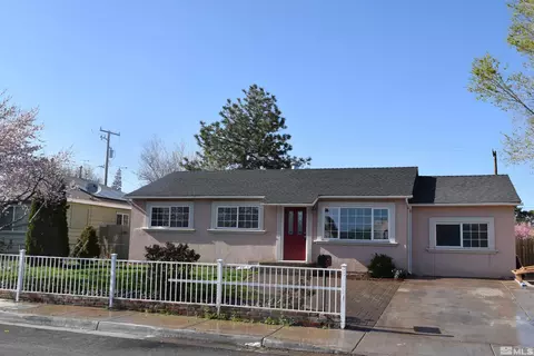 1401 Castle Way, Reno, NV 89512