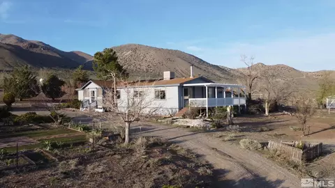1203 Sand Ct, Wellington, NV 89444