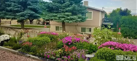 2530 Crestview Dr, Elko, NV 89801
