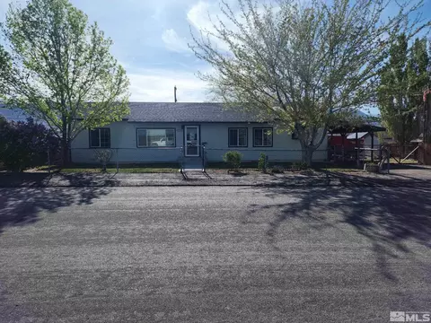 837 H St, Hawthorne, NV 89415