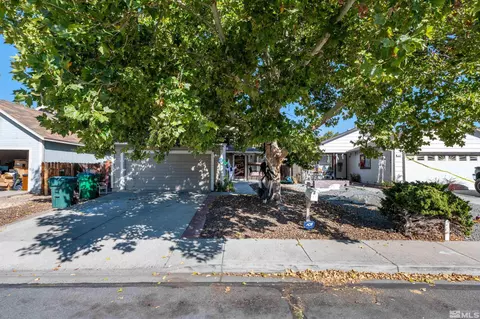 1840 Burnside Dr, Sparks, NV 89434