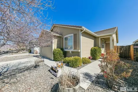 614 Champions Dr, Dayton, NV 89403