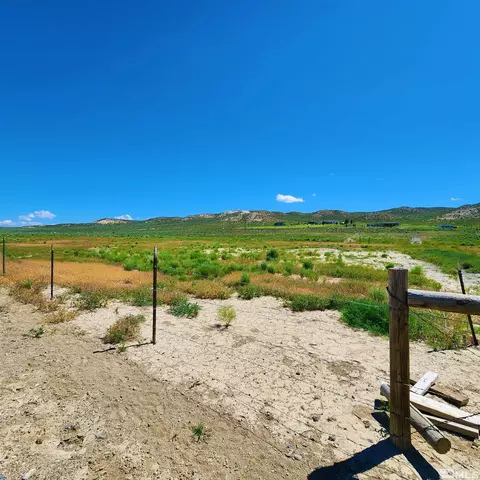 5418 Maple St, Elko, NV 89801 photo 2