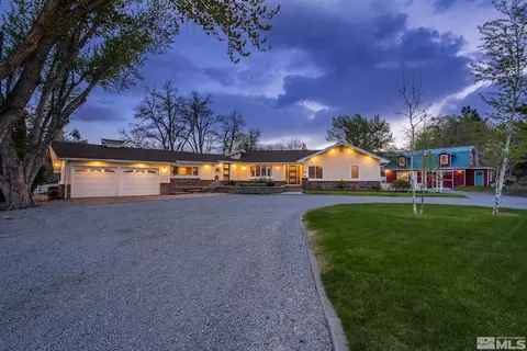 425 Sierra Manor Dr, Reno, NV 89511