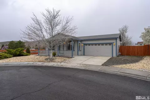 17535 Bear Lake Dr, Reno, NV 89508