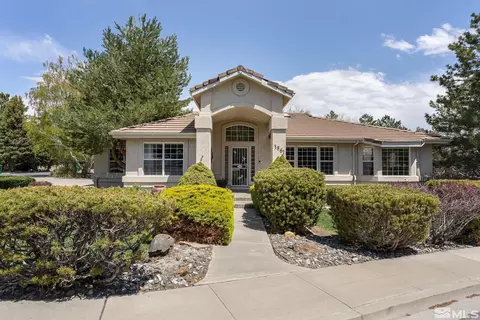 3861 Vistacrest Dr, Reno, NV 89509