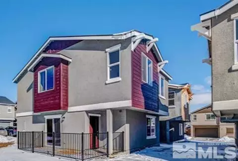 916 Summer Ct, Carson City, NV 89705