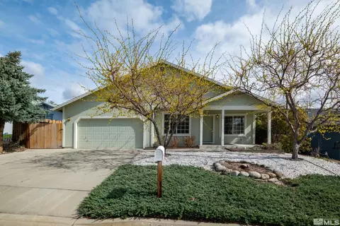 6845 Hibiscus Ct, Sparks, NV 89436
