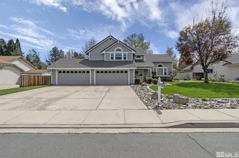 7930 Meadow Vista Dr, Reno, NV 89511