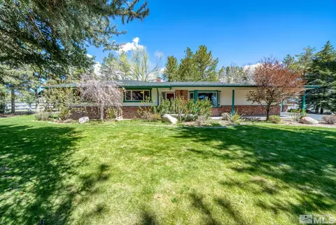 10555 Whitehawk Dr, Reno, NV 89508