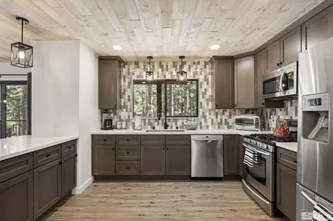 264 Sherwood Ct, Stateline, NV 89449