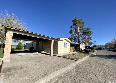 410 Parkland Way, Fernley, NV 89408