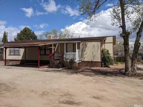 5580 Paullo Ln, Sun Valley, NV 89433