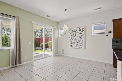 10480 Blockade Dr, Reno, NV 89521 photo 10