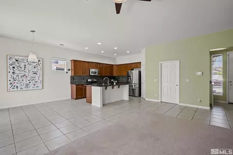 10480 Blockade Dr, Reno, NV 89521 photo 6