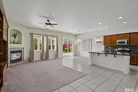 10480 Blockade Dr, Reno, NV 89521 photo 3