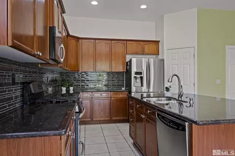 10480 Blockade Dr, Reno, NV 89521 photo 9