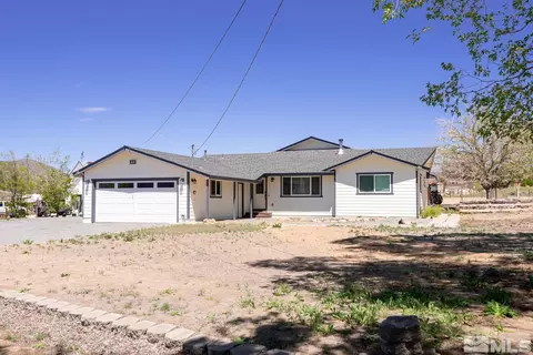 2631 Stewart Ave, Minden, NV 89423