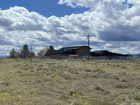 345 Third St, Crescent Valley, NV 89821