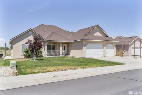139 Desert Lakes Dr, Fernley, NV 89408