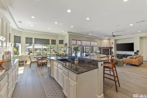 2610 Strathmore Ct, Reno, NV 89521 photo 18