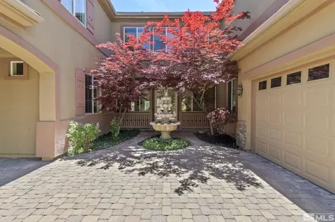 2610 Strathmore Ct, Reno, NV 89521 photo 4