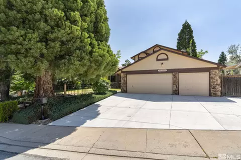 1690 Hanover Dr, Reno, NV 89523