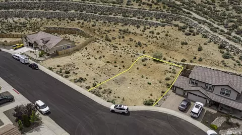 1086 Tee Dr, Minden, NV 89423