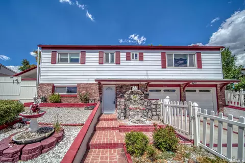 1140 Gault Way, Sparks, NV 89431