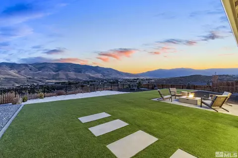 10180 Gooseberry Ct, Reno, NV 89523