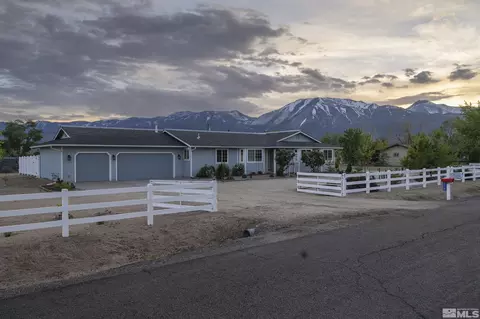 2275 Wildflower Dr, Washoe Valley, NV 89704
