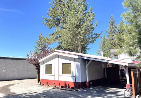 166 Crescent Dr, Stateline, NV 89449