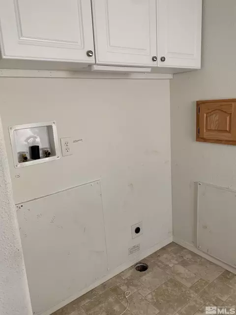 276 E 9th Ave, Sun Valley, NV 89433 photo 10