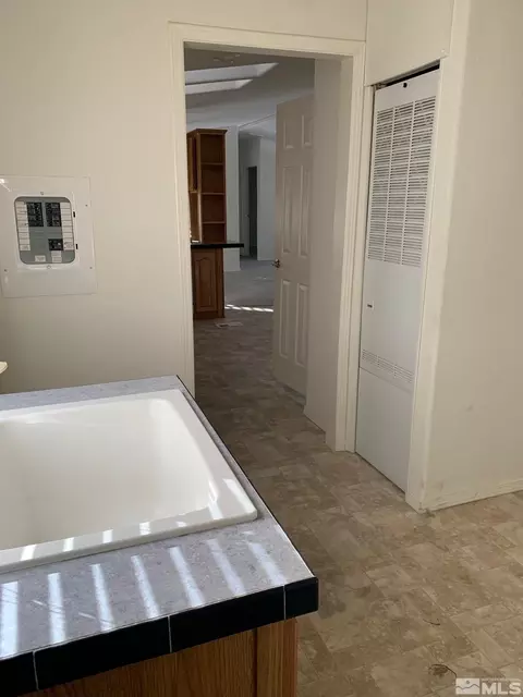 276 E 9th Ave, Sun Valley, NV 89433 photo 11