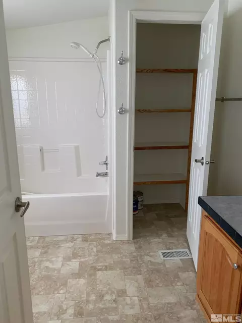 276 E 9th Ave, Sun Valley, NV 89433 photo 15