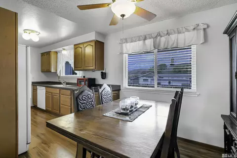 14075 Tourmaline Dr, Reno, NV 89521 photo 12