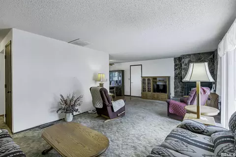 14075 Tourmaline Dr, Reno, NV 89521 photo 6
