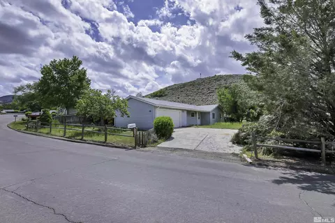 14075 Tourmaline Dr, Reno, NV 89521 photo 1