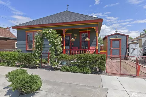 714 F St, Sparks, NV 89431