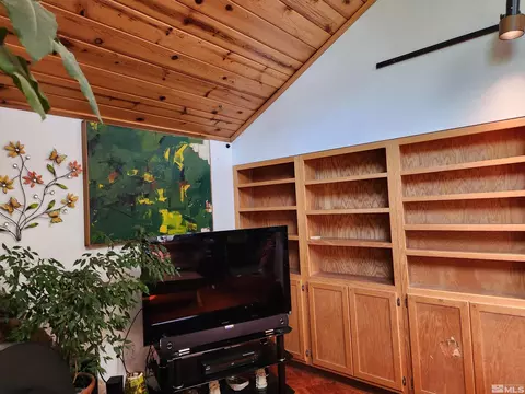 1330 Wright St, Reno, NV 89509 photo 9