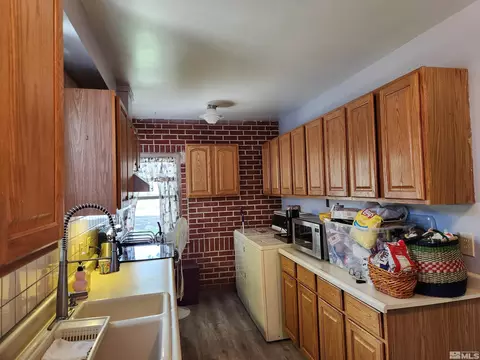 1330 Wright St, Reno, NV 89509 photo 3