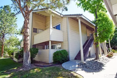 2146 Roundhouse Rd, Sparks, NV 89431