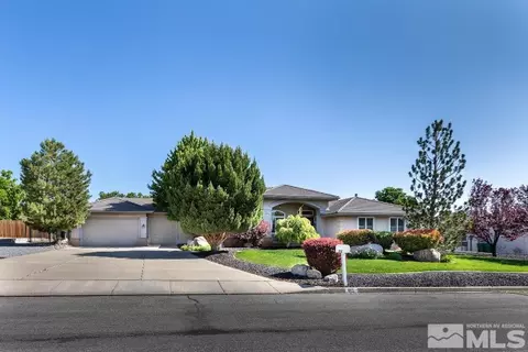 815 Flanders Rd, Reno, NV 89511