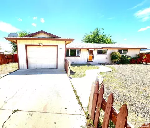 255 Spear Ct, Fernley, NV 89408