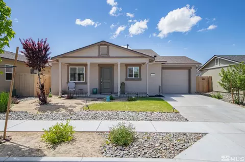 674 Goodsprings Dr, Reno, NV 89506