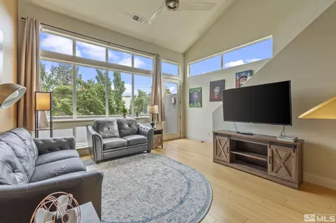 355 Pine St, Reno, NV 89501 photo 18